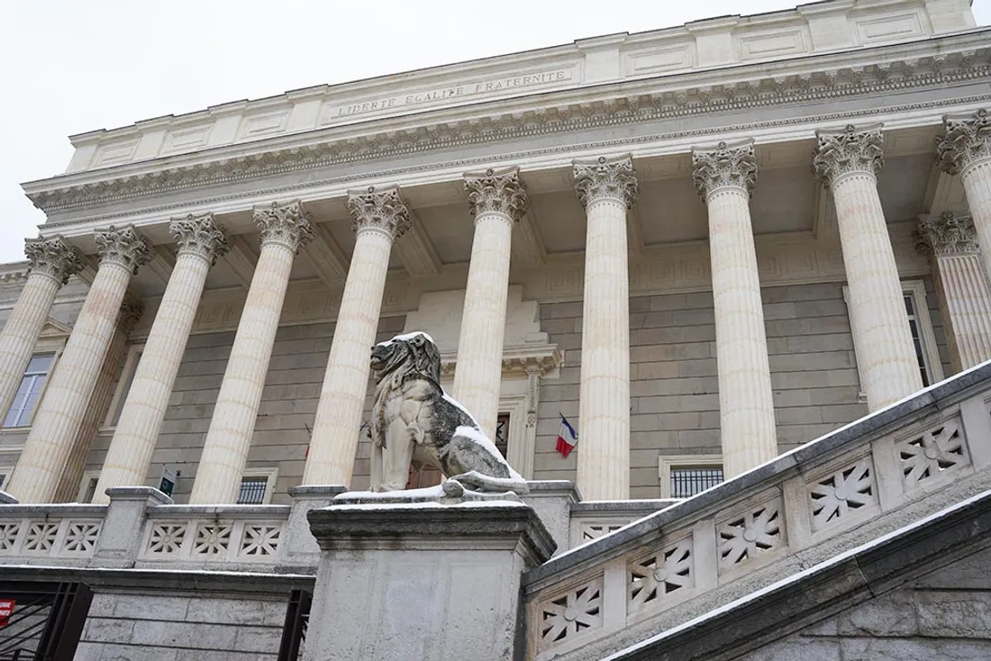 Palais de justice hiver