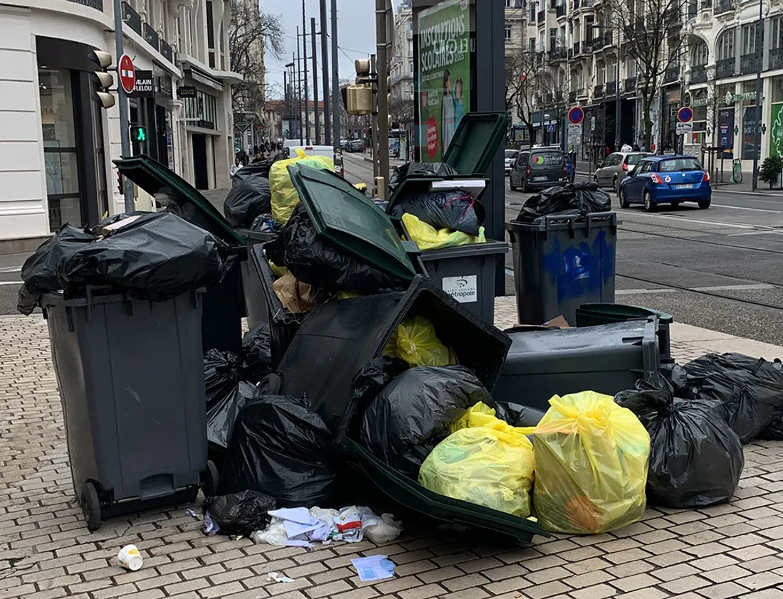 Poubelles à Saint-Etienne