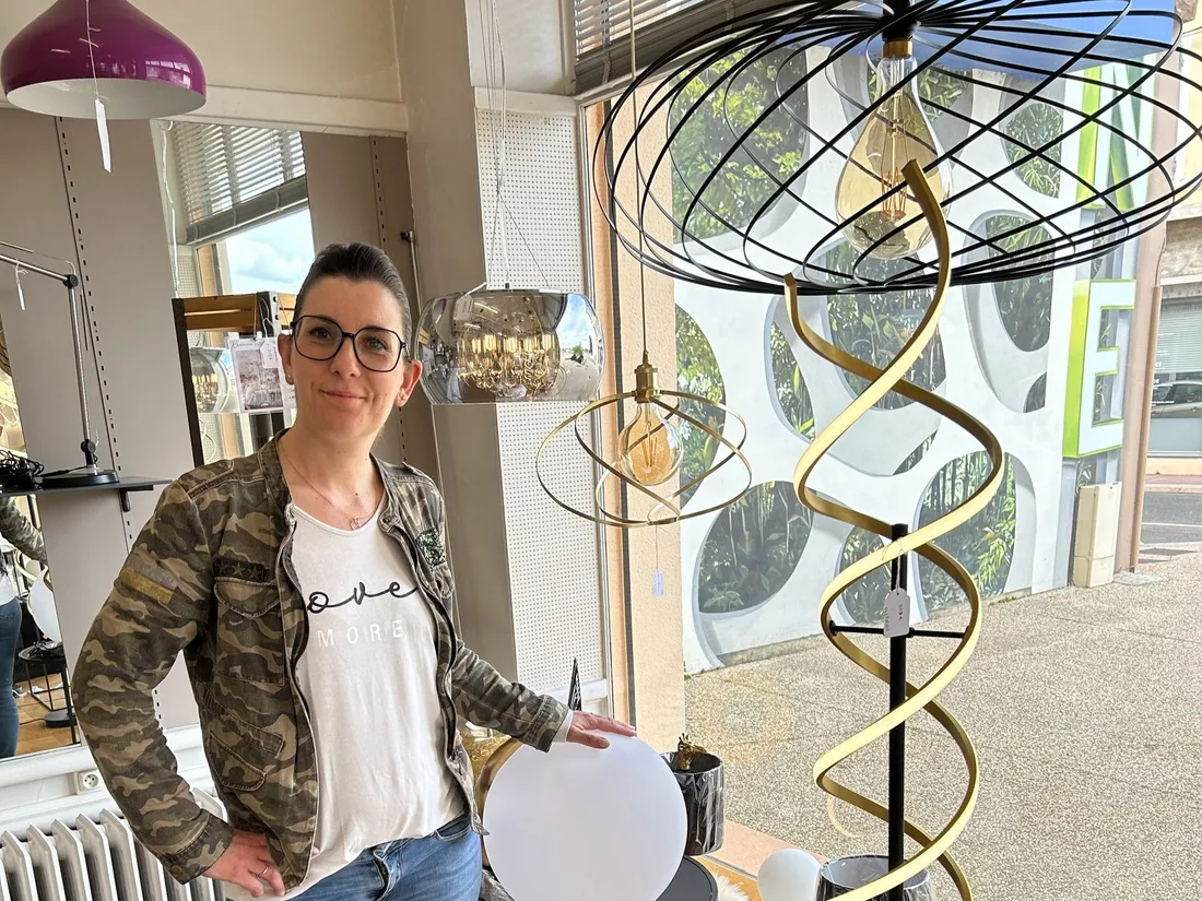 Jocelyne Eusebi, gérante de Roanne Luminaire