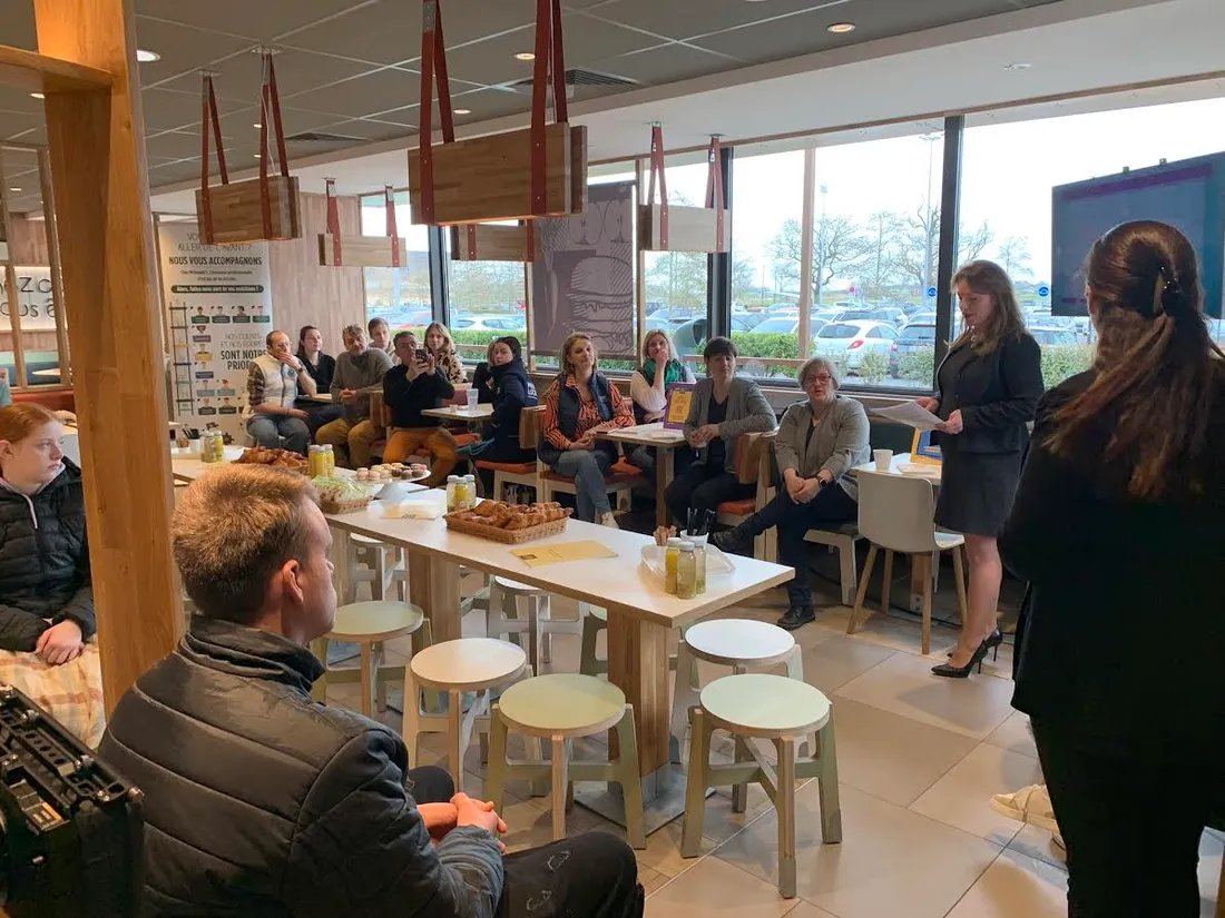 L'enseigne organise régulièrement des visites de restaurants