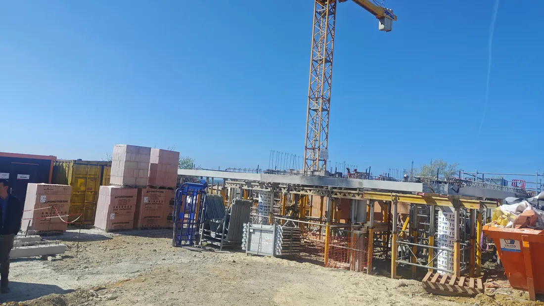 La construction de la résidence Alice Milliat est en cours. 