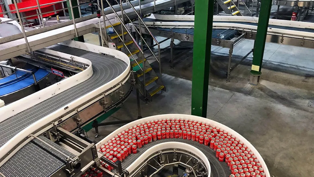 Ligne de production de canettes de Coca-Cola