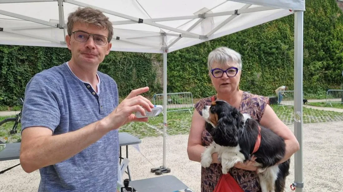 La journée d'identification des chiens a été un succès. 