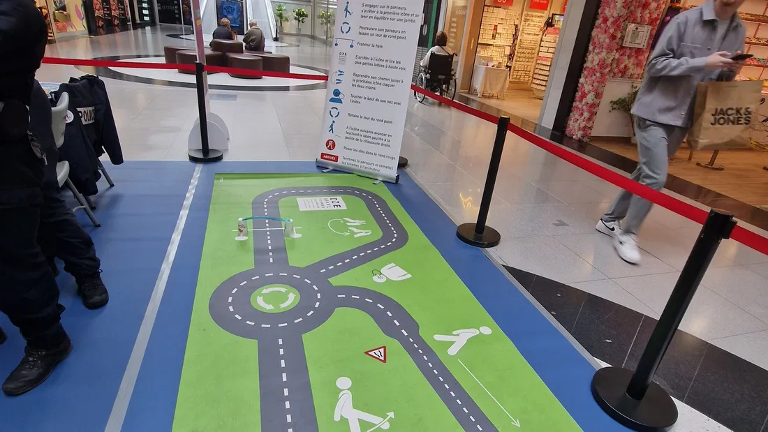 Un parcours de sensibilisation à la conduite sous l'emprise de l'alcool est proposé aux participants