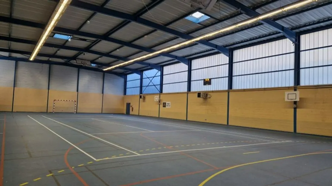 Dans le complexe sportif Gilbert Liévin, le marquage au sol a été refait. 