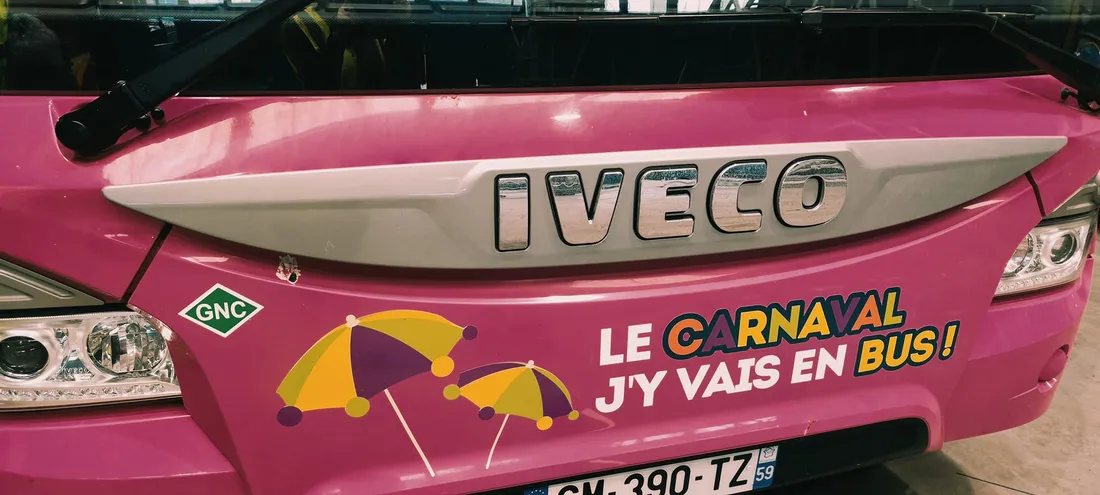 Dk'Bus en mode Carnaval 