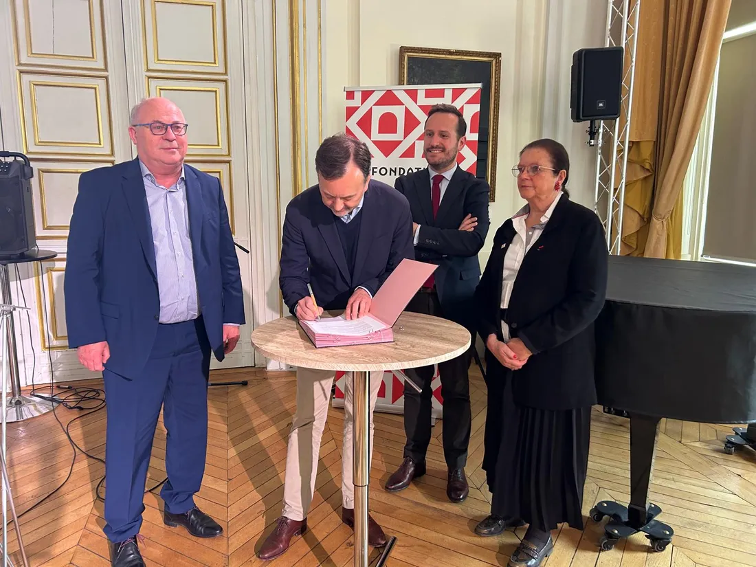 La convention a été signée le 22 avril 2024. 