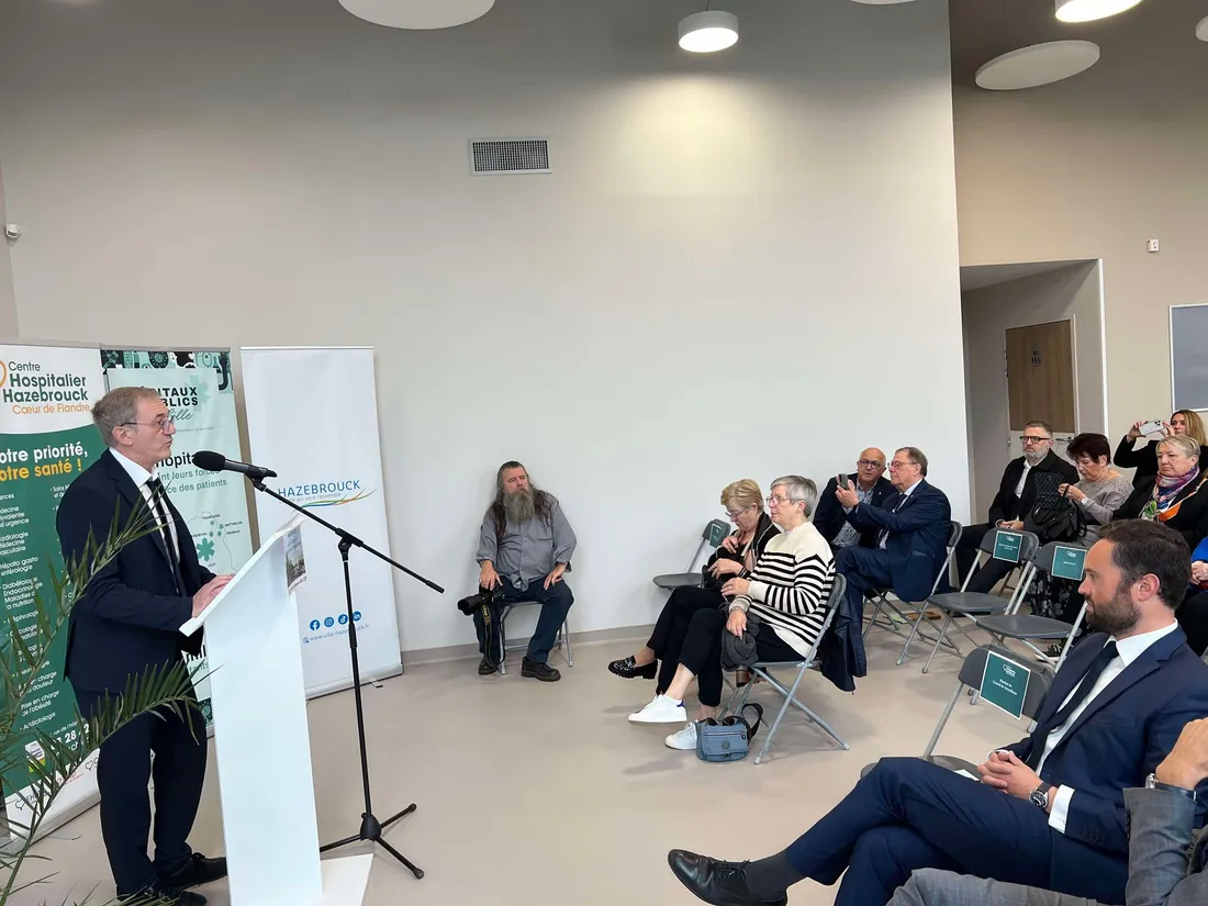 Le directeur de l'hôpital a pris la parole pour présenter les évolutions du plateau.