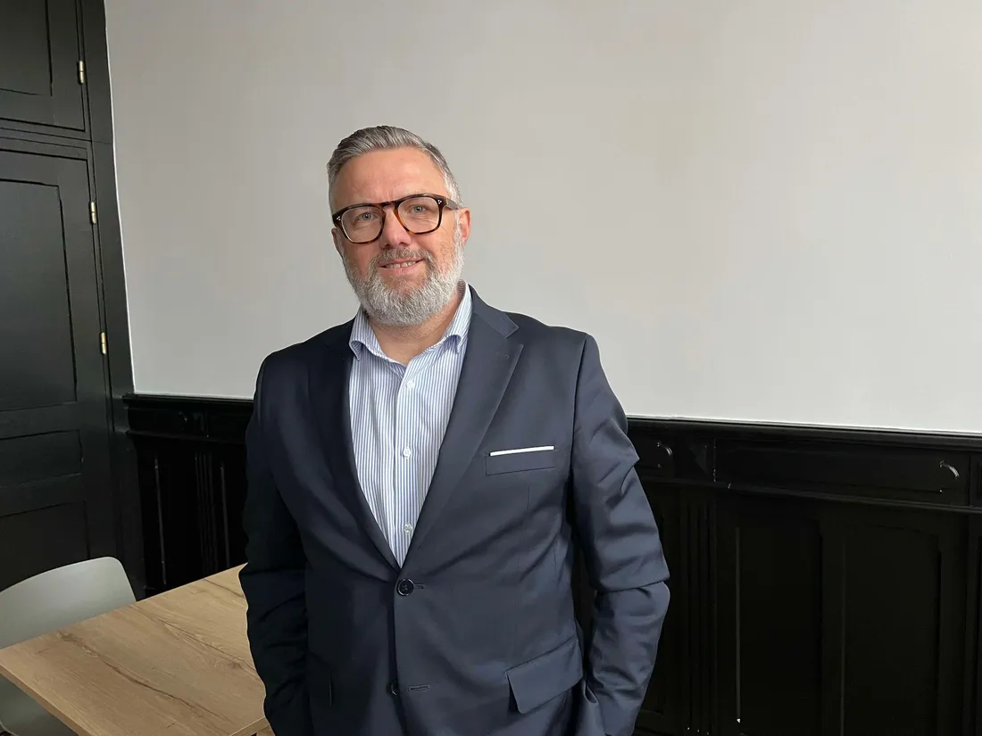 Jean-Pierre Feramus est maire depuis 18 ans de la commune d'Hondeghem. 