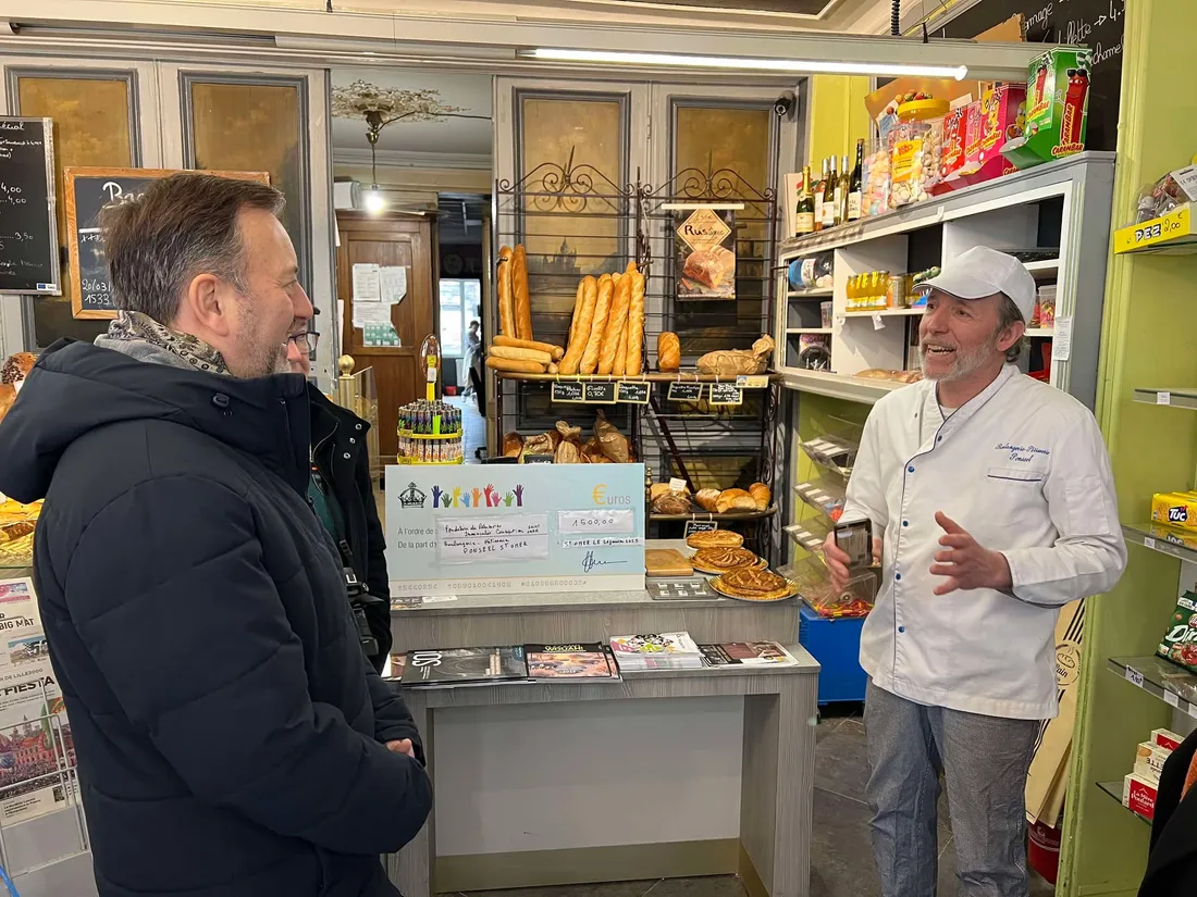 Le maire et Christophe Ponseel se sont retrouvés pour échanger sur cet élan de solidarité.