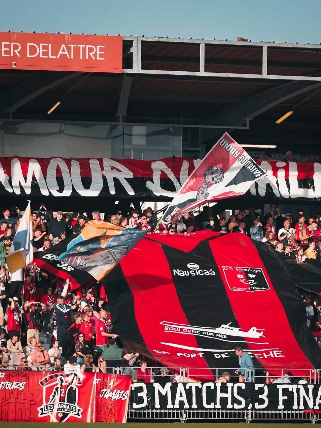 Côte D'opale - Rouge et Noir