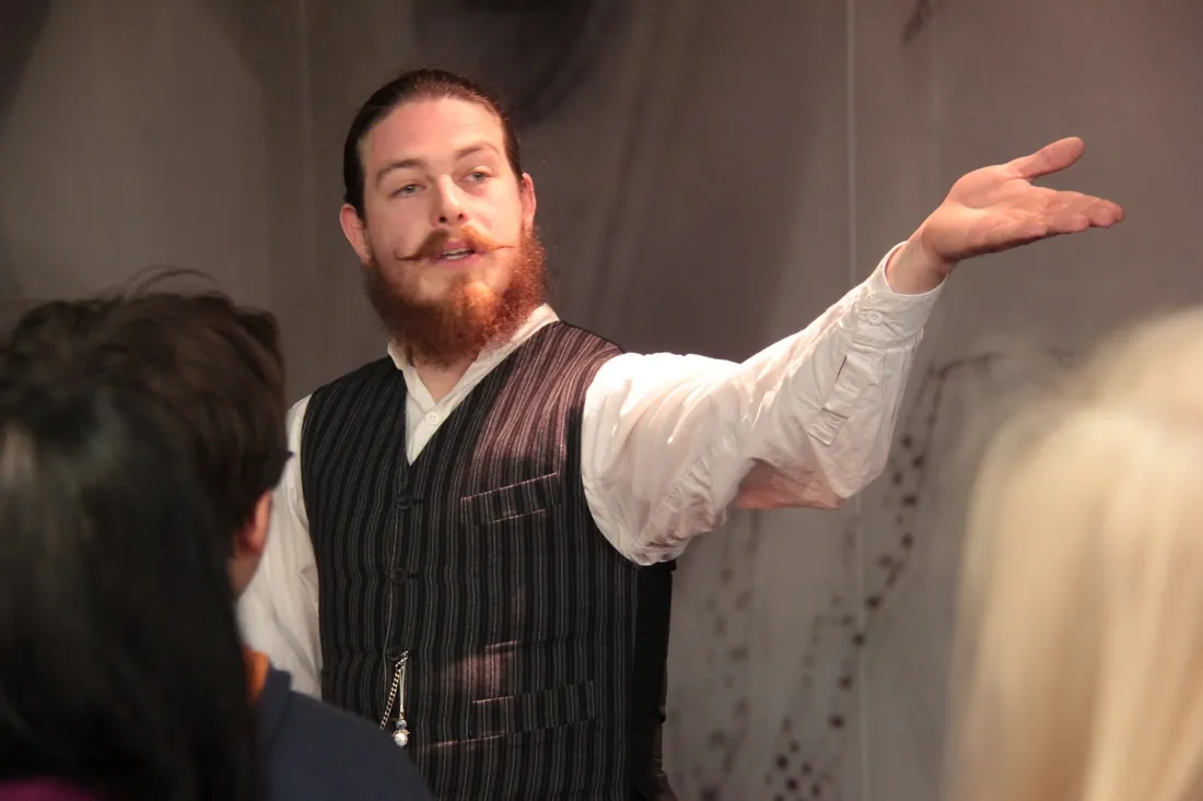 “Un patron qui donne du fil à retordre !”, “La Cité de la Dentelle et de la Mode”