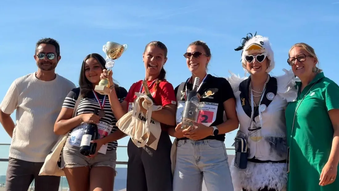 Podium de la course des filles de café