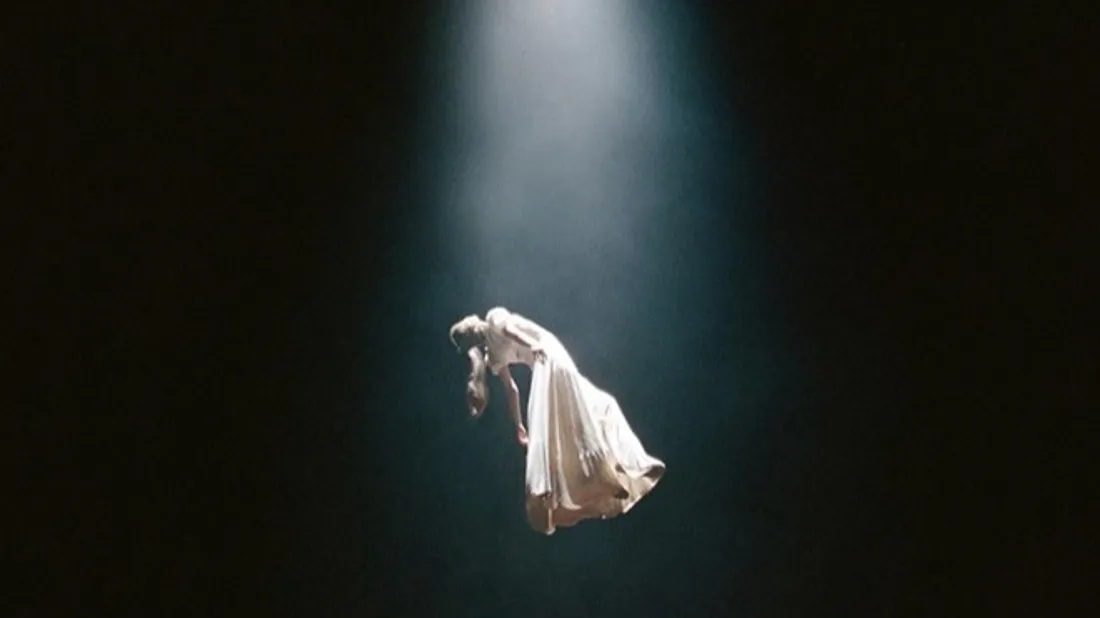 Ariana Grande - Twilight Zone