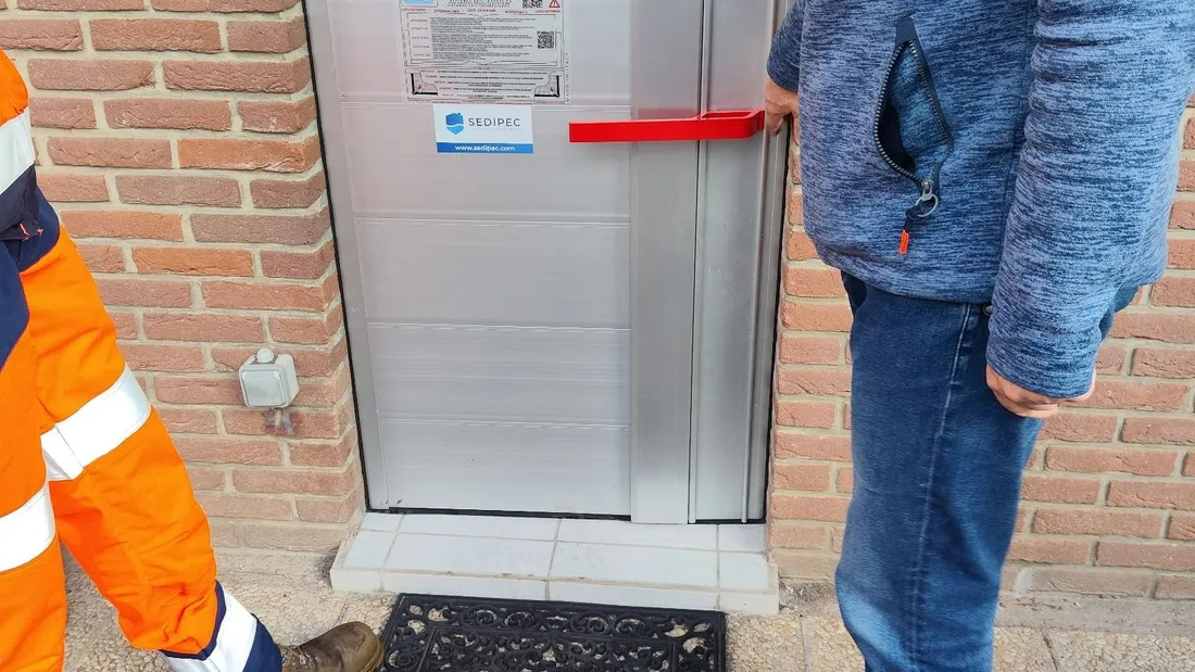 Les habitants ont testé les batardeaux ce samedi 17 octobre. 