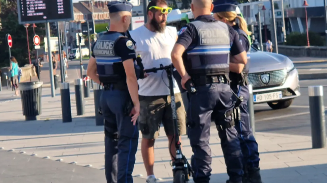Le port du casque devient obligatoire pour les trottinettes électriques au Touquet.