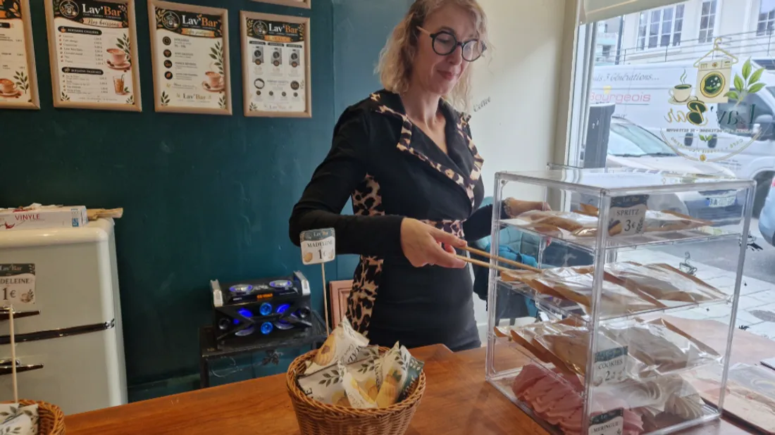Vous pourrez également vous poser prendre un goûter en attendant votre linge.