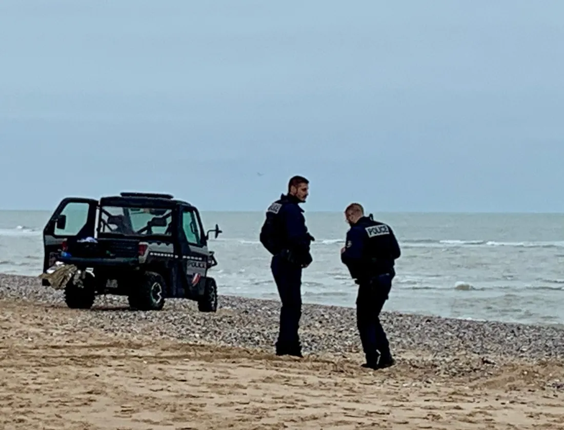 Corps en mer de Calais