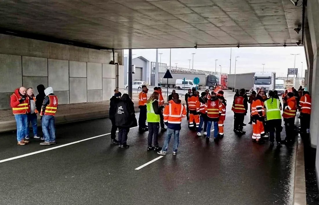 port calais grève
