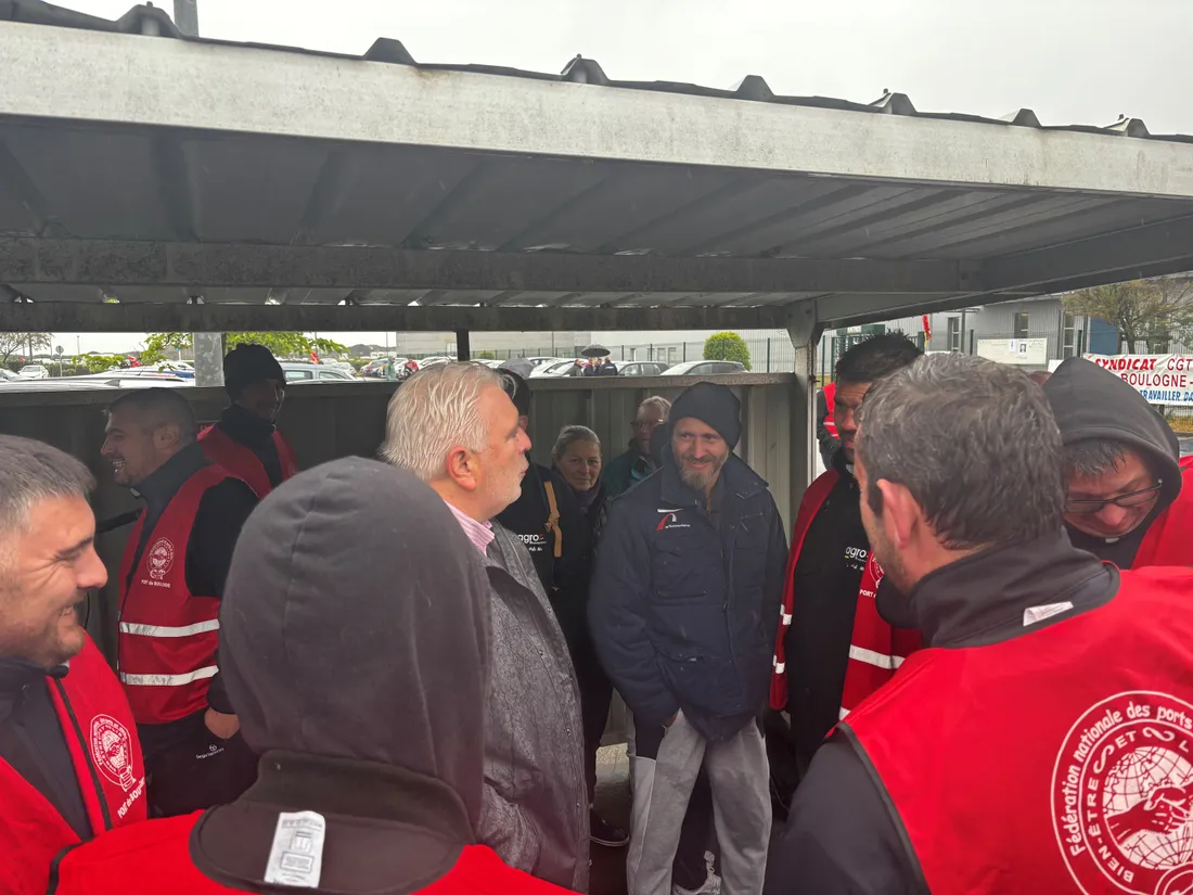 La CGT mobilisé devant l'usine Capitaine Houat