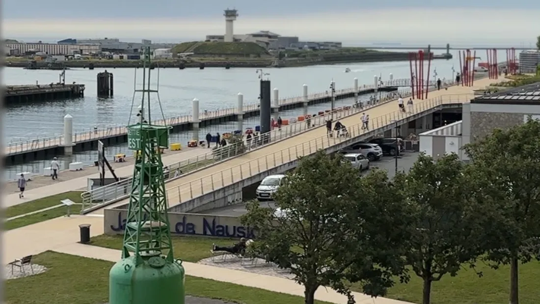 Nouveau Ponton à Boulogne-sur-Mer