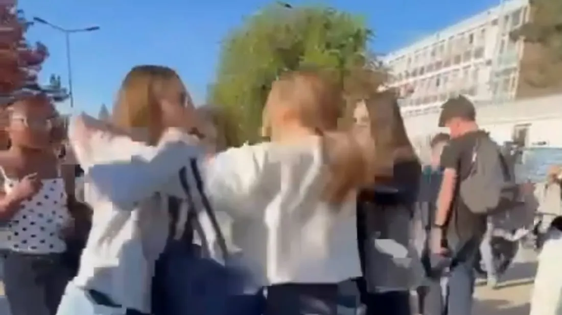 L'agression a eu lieu à la sortie du collège. 