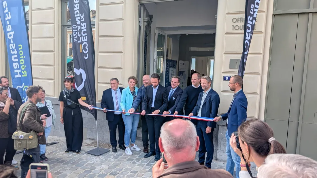 L'inauguration a eu lieu le 15 septembre en fin de matinée. 
