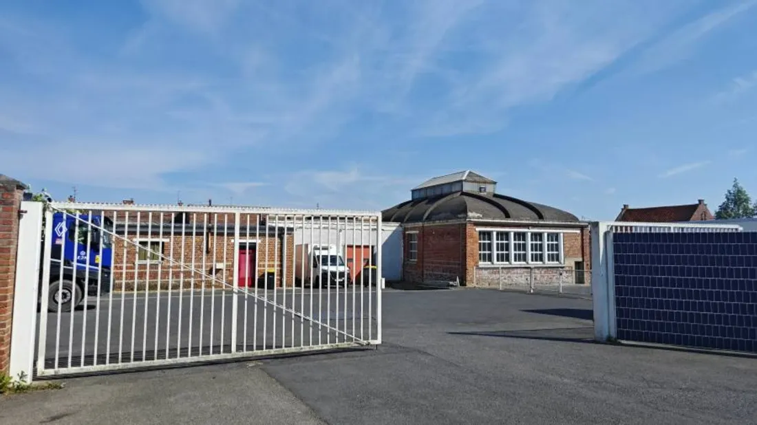 L'abattoir va être détruit. 