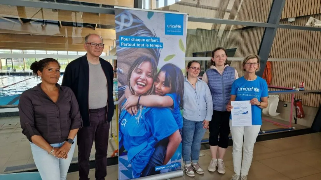 Cet événement est organisé par le Pays de Lumbres, l'Aa Piscine avec l'UNICEF de Saint-Omer. 