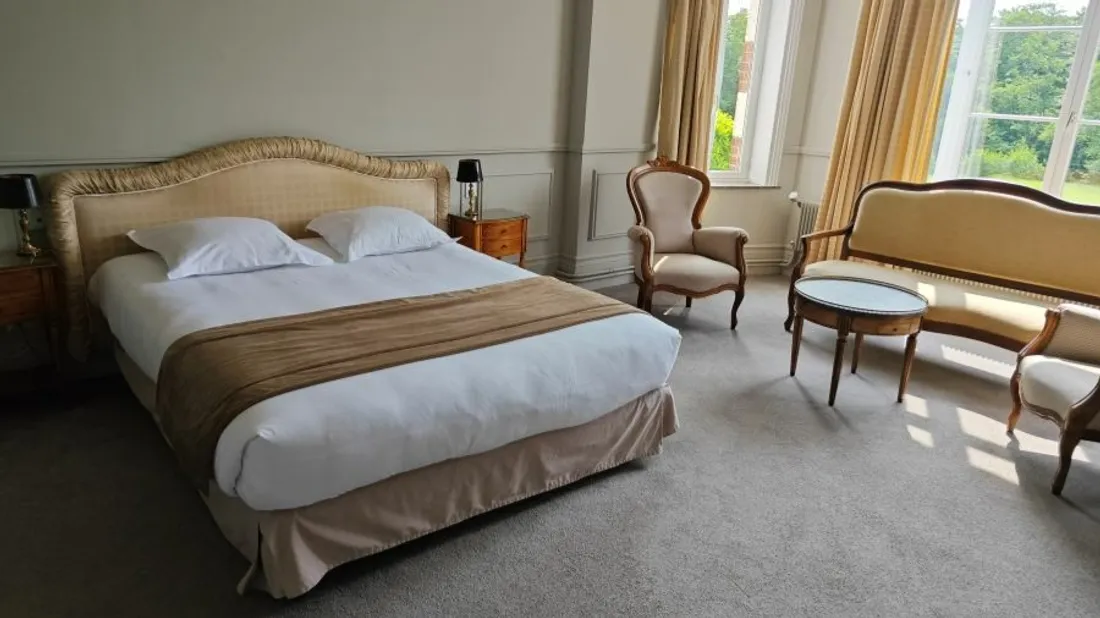 L'Hôtel au Château de Tilques compte 54 chambres. 