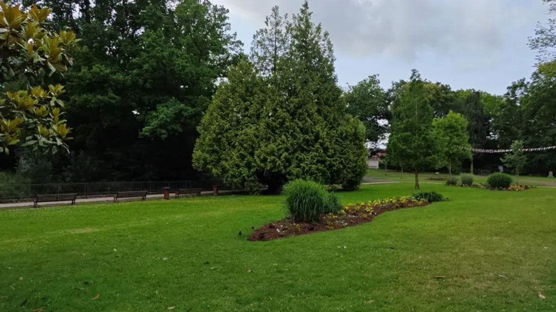 L'événement se tiendra dans le jardin public. 