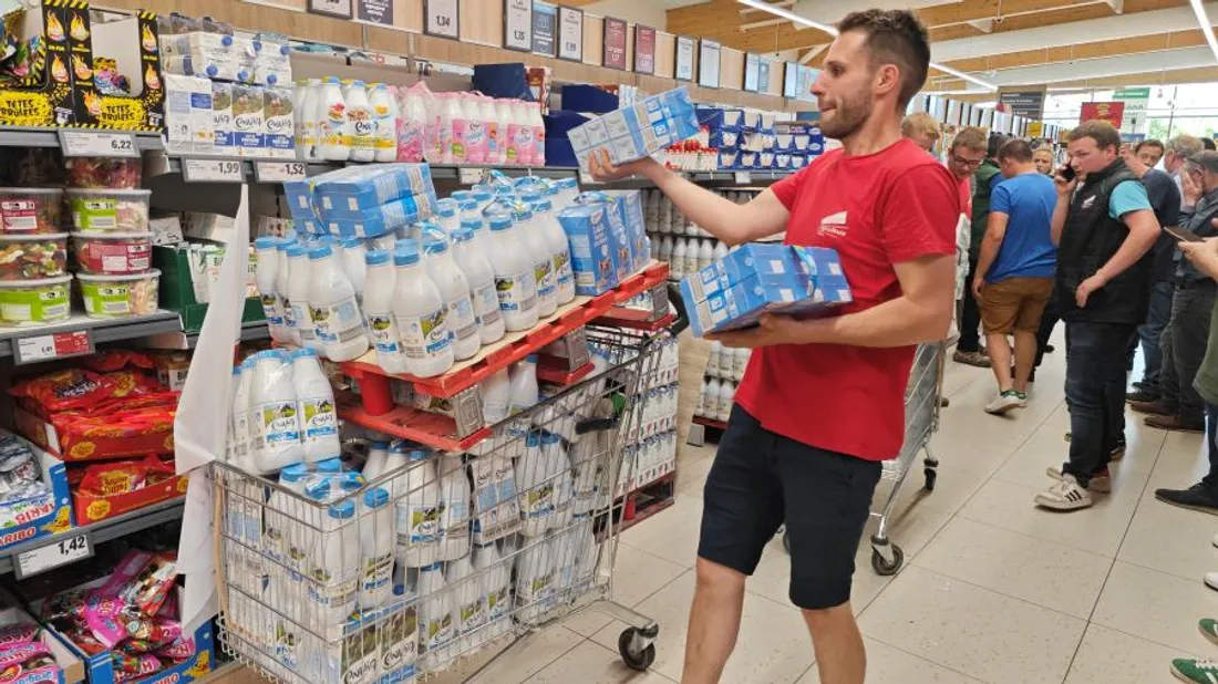Des briques de lait ont été retirées du rayon. 