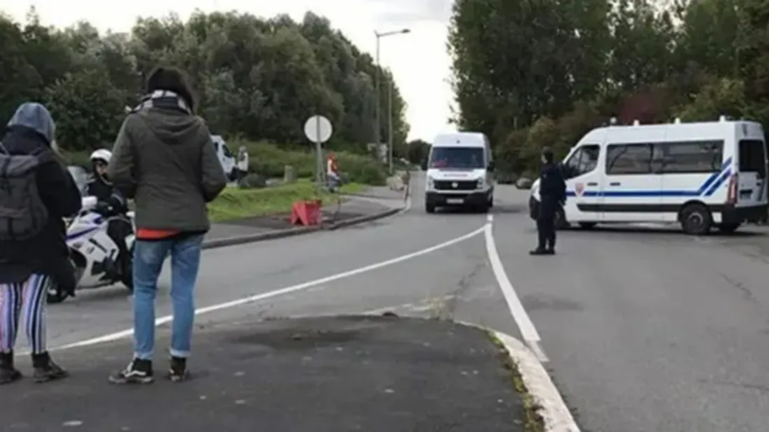 Delta FM, illustration