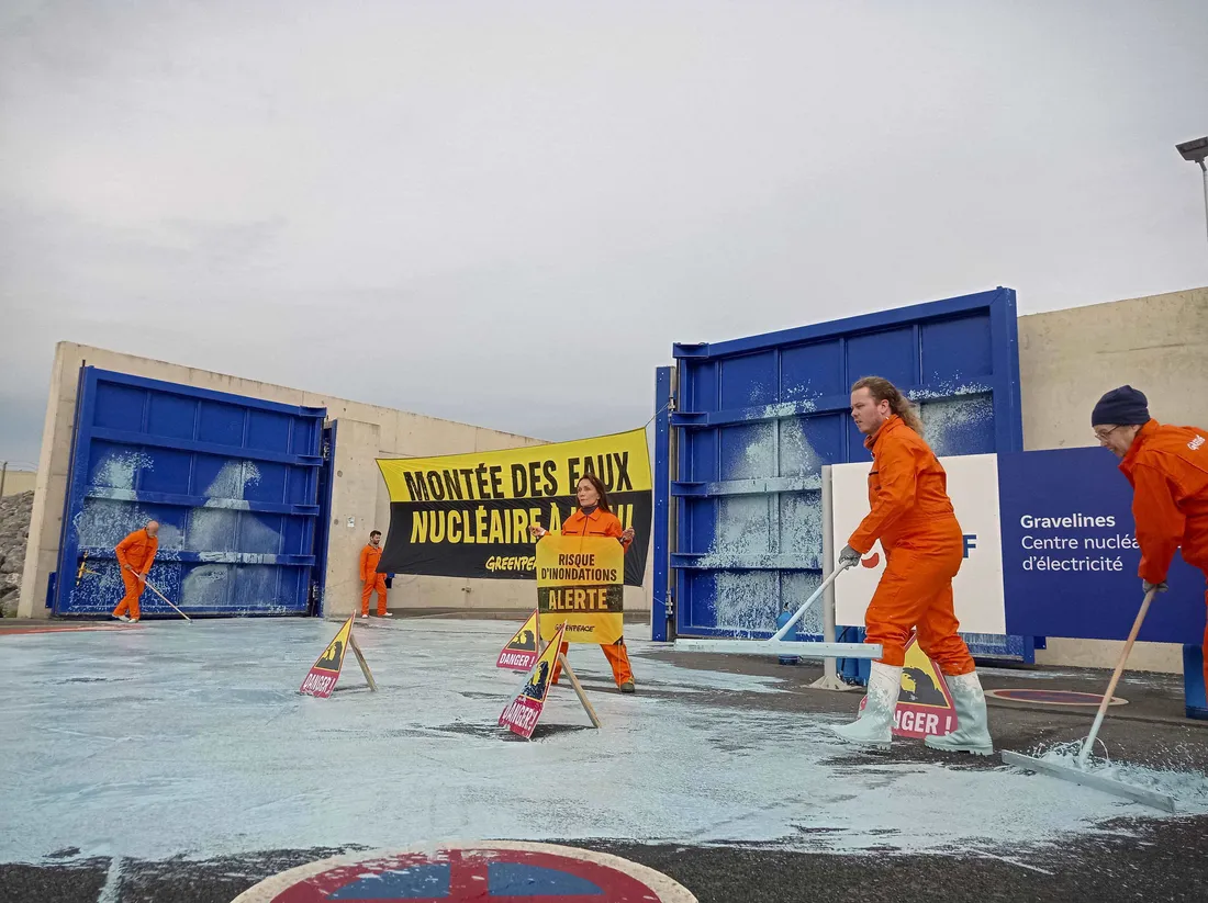 Gravelines : Greenpeace à la centrale nucléaire