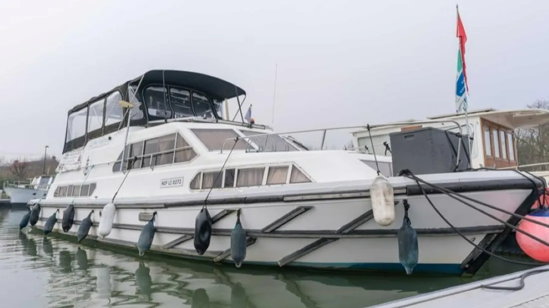 Des croisières sont proposées à Aire-sur-la-Lys. 