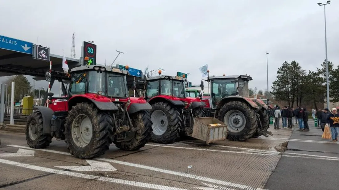 Face à la présence de tracteurs, la circulation a été perturbée. 