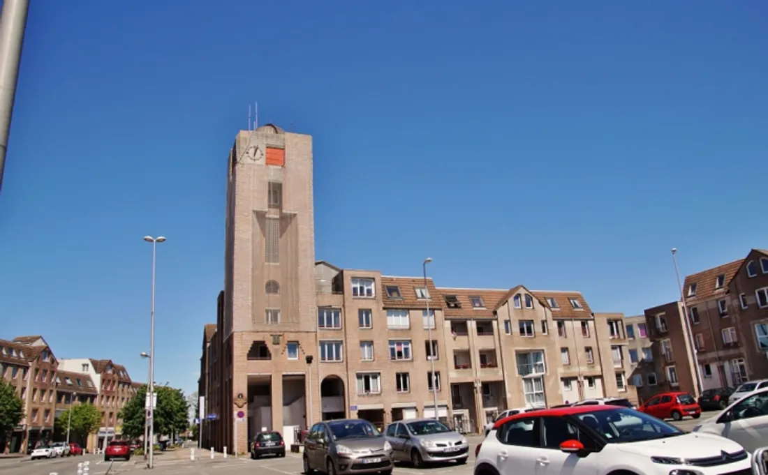 Beffroi de Cappelle la Grande