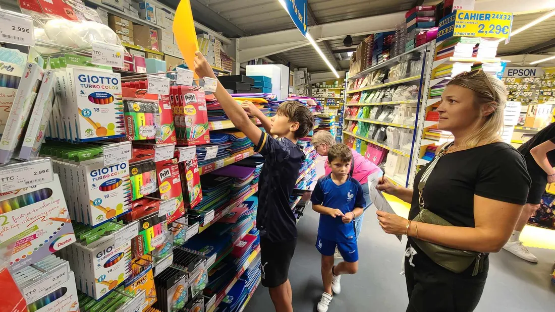 fournitures scolaires