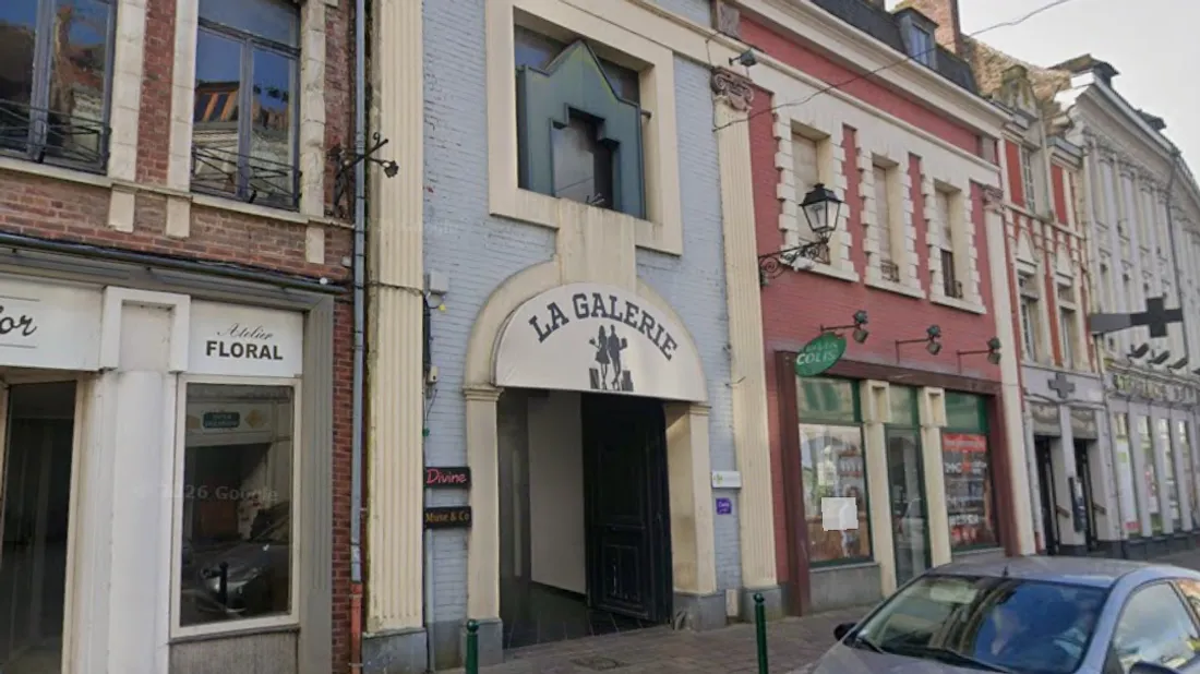 bar