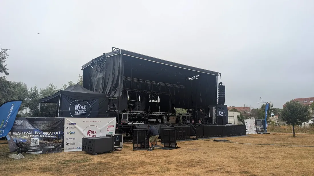 La journée de dimanche 26 juillet du festival annulée pour cause météorologique.