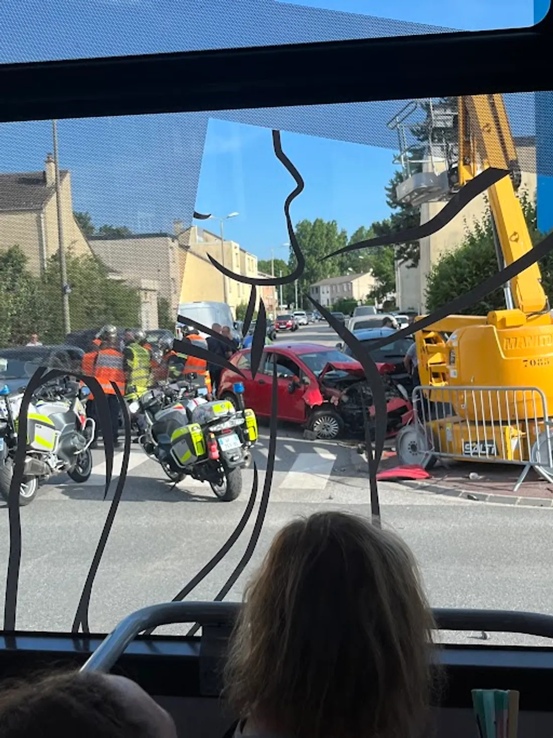 Les dégâts matériels. 