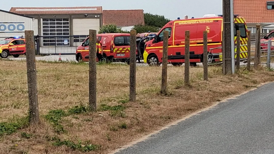 Les secours interviennent. 
