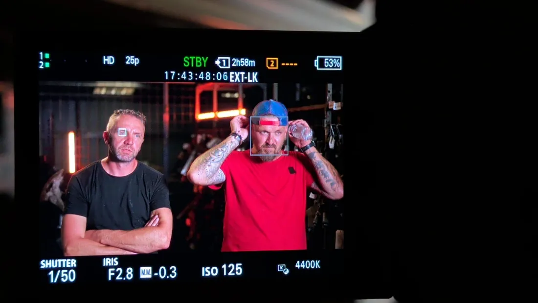 Chaque journée de tournage se terminée par une interview. 