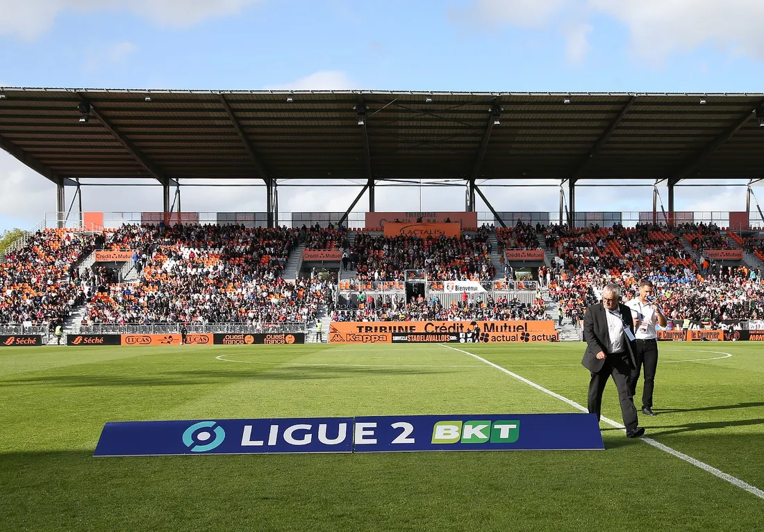 La Ligue 2 sera désormais diffusée le vendredi soir.