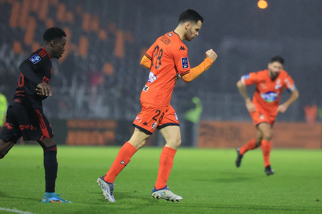 Antonin Bobichon a marqué son premier but sous le maillot lavallois.