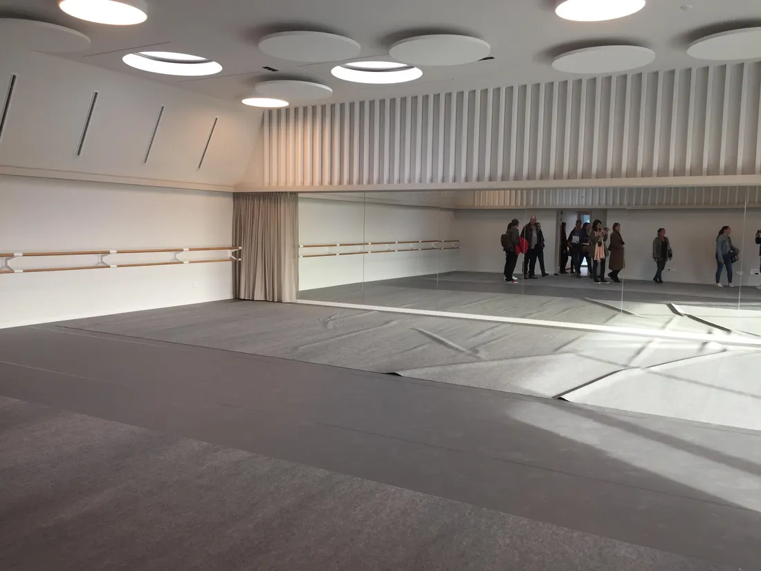 Le Quarante-salle de danse_02 11 22_AVC