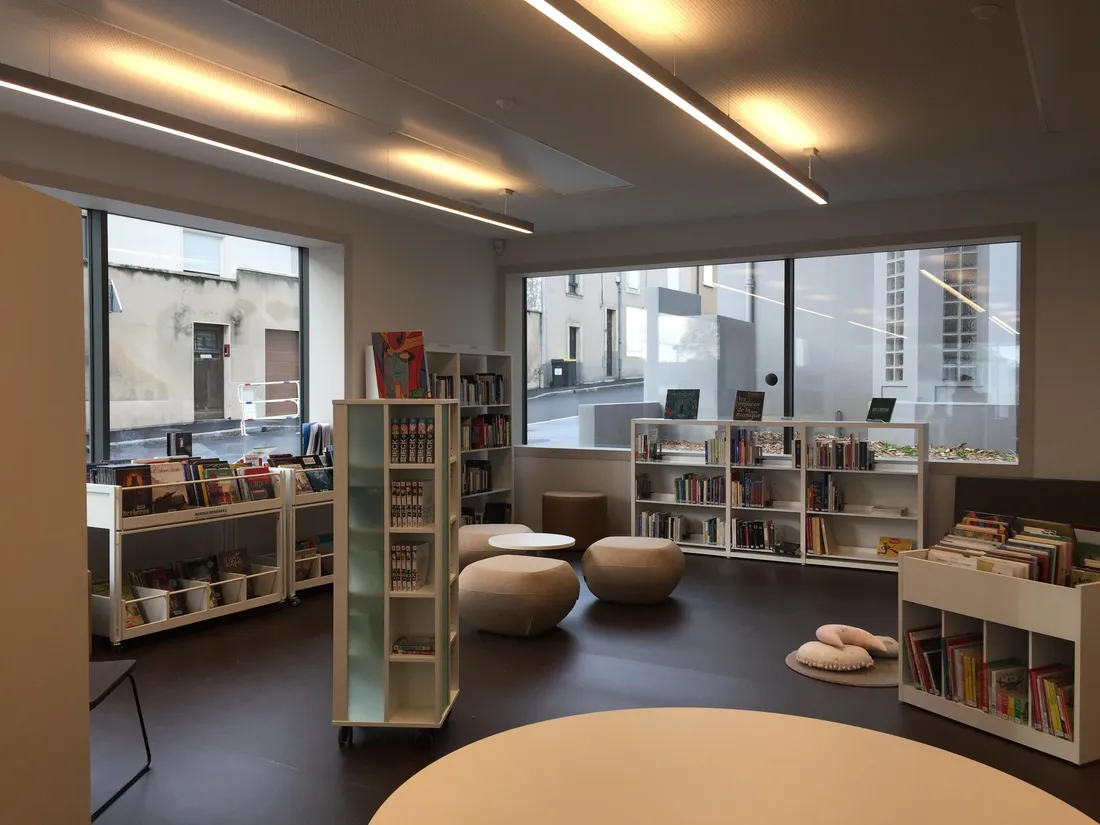 Le Quarante-La Bibliothèque_02 11 22_AVC