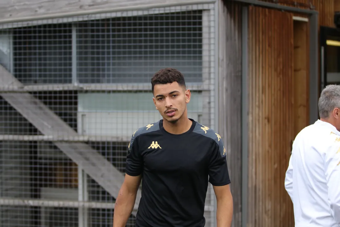 Une nouvelle recrue a Laval. 