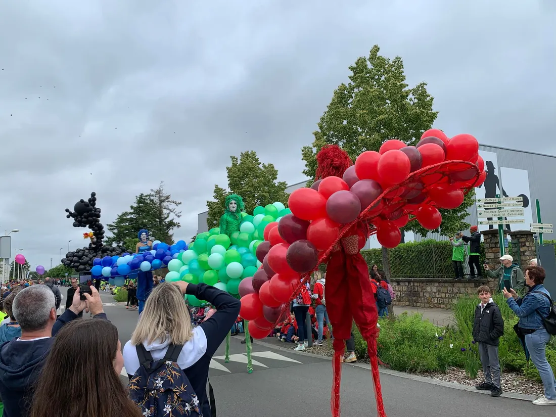 Flamme olympique Lion d'Angers Femmes ballons_28 05 24_AVC