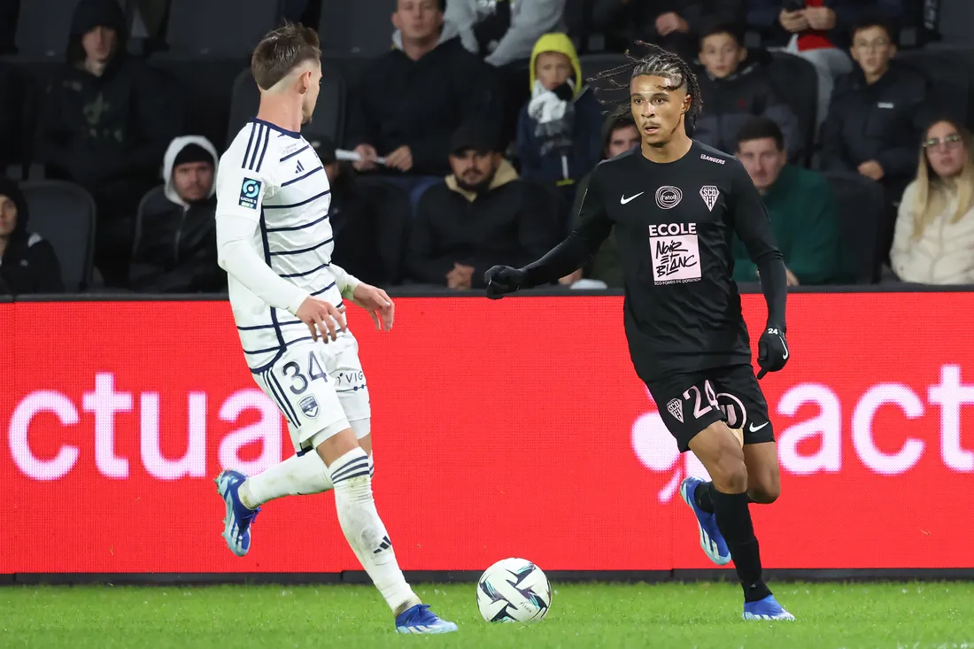 Jean-Mattéo Bahoya pourrait quitter Angers Sco cet hiver.